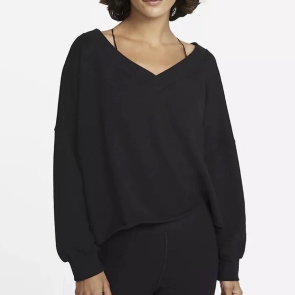 Nike yoga luxe black Swoosh cropped v-neck sweatshirt plus size 2X new!!!